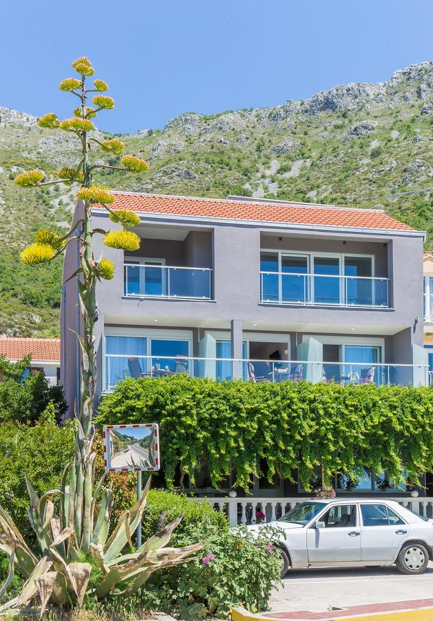 Boutique Flamingo krevet i doručak 4*